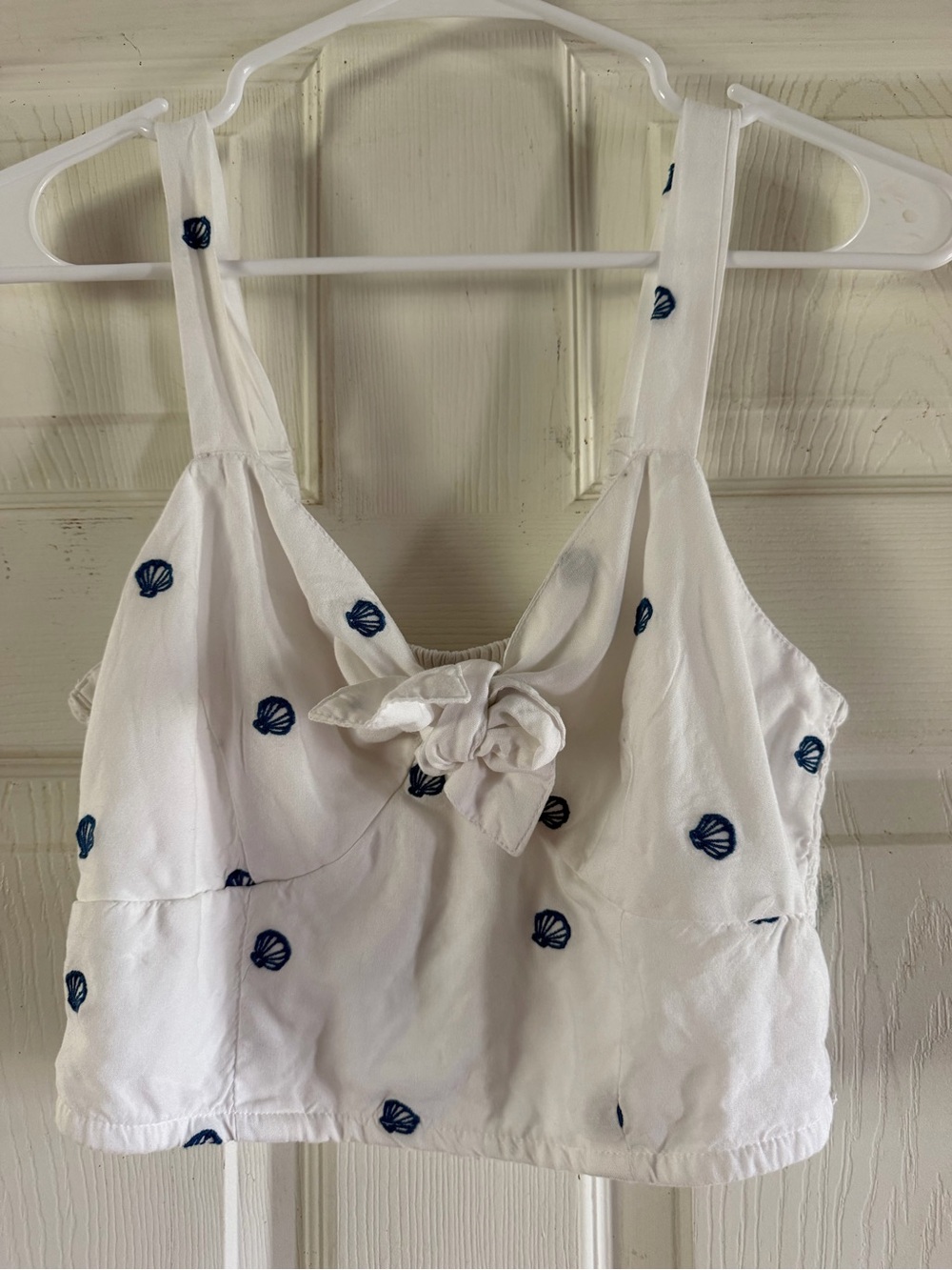 Japna White Cropped Tank with Navy Shell Embroidery